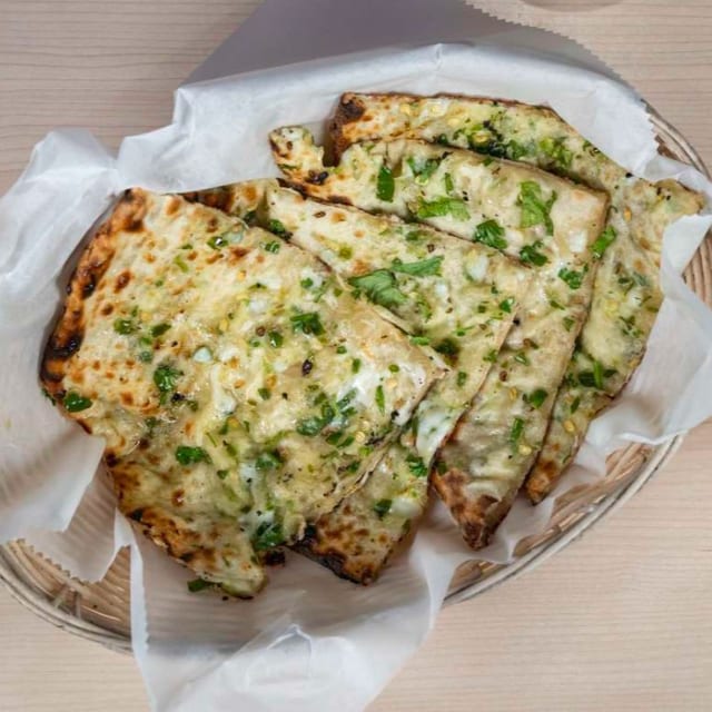 Chili Naan.